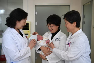 Dr. Chen